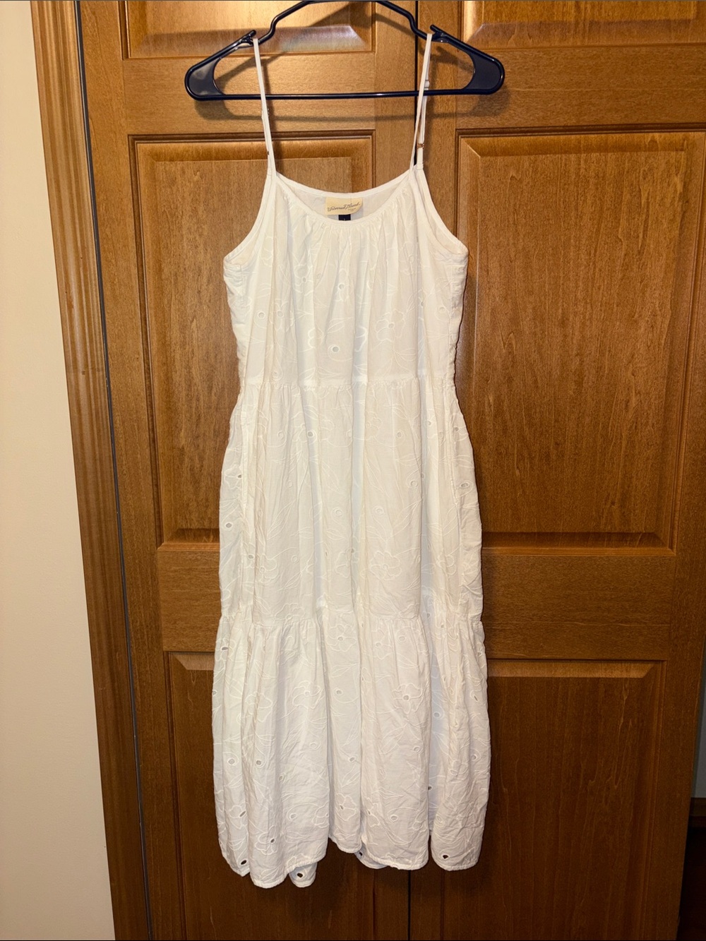 Universal Thread White Eyelet Tiered Spaghetti-Strap Maxi Dress